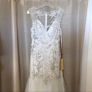 White Mermaid/Trumpet Style Wedding Dress